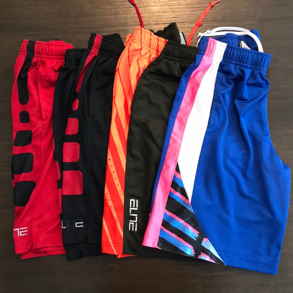 Nike Shorts 4 pair (3 are Nike Elite) Size M Boys